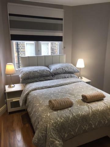 شقة Stunning 2 Bed Flat Shepherds Bush لندن المظهر الخارجي الصورة
